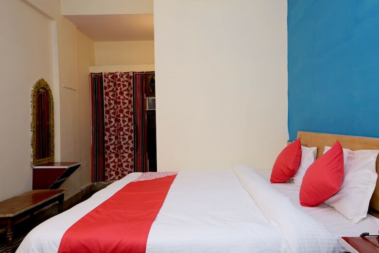 Oyo 30600 Hotel Sagar