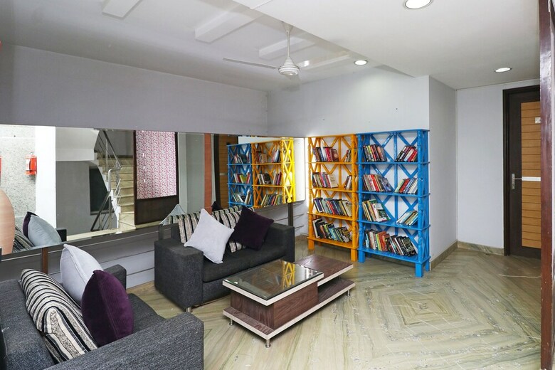 Hotel Oyo 30421 Indelible Dilli