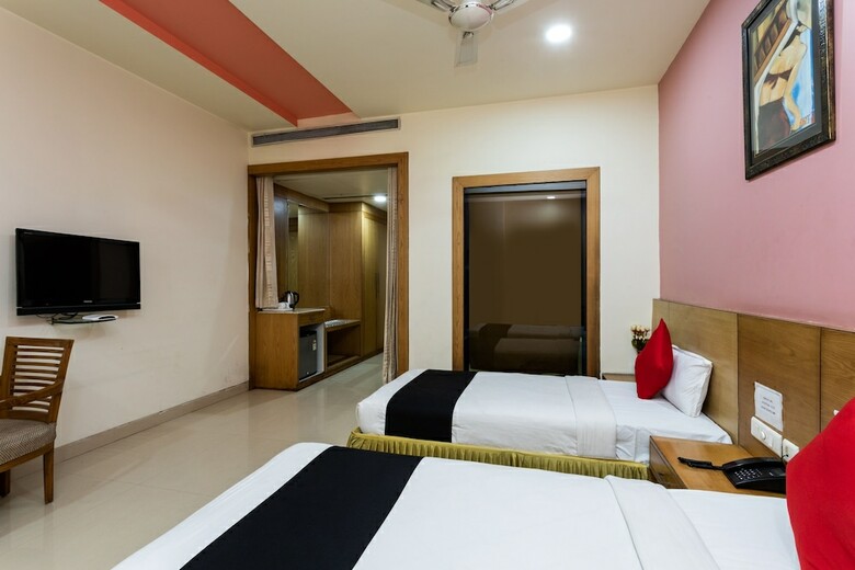 Hotel Capital O 37409 Vigyashree