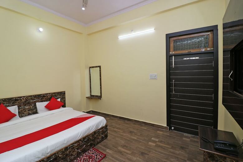 Hotel Oyo 29732 Sai Vila