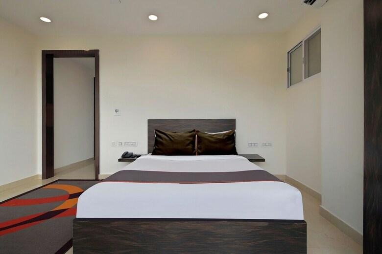 Hotel Collection O 30119 Regalia