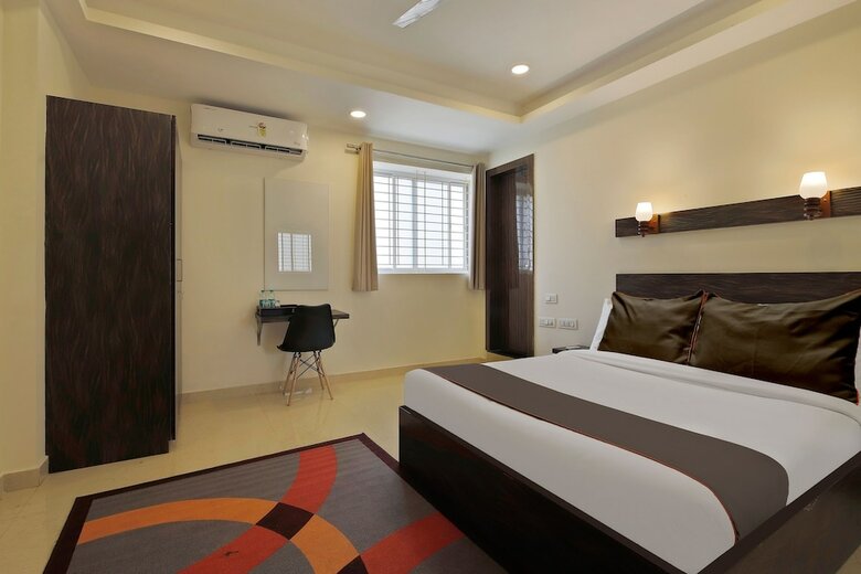 Hotel Collection O 30119 Regalia