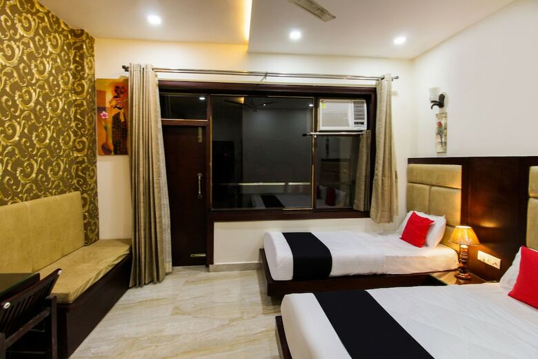 Capital O 44932 Hotel Basera