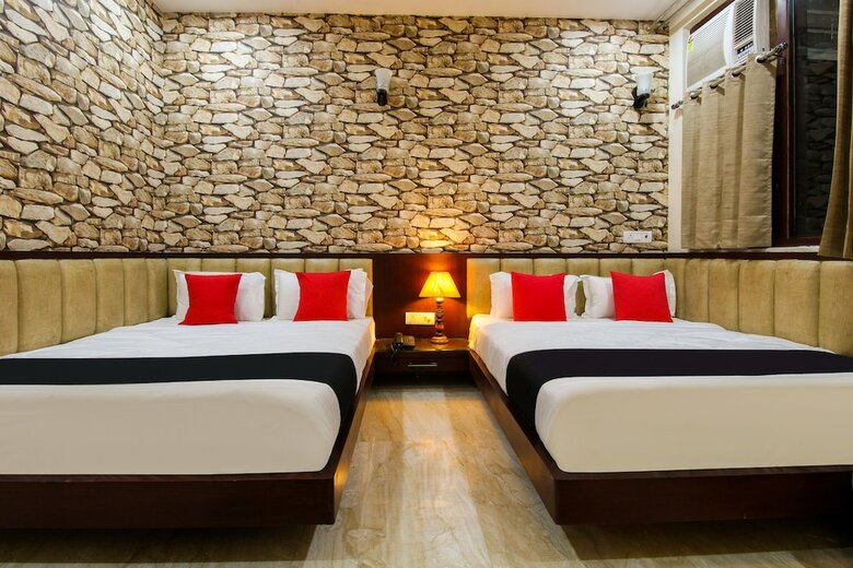 Capital O 44932 Hotel Basera