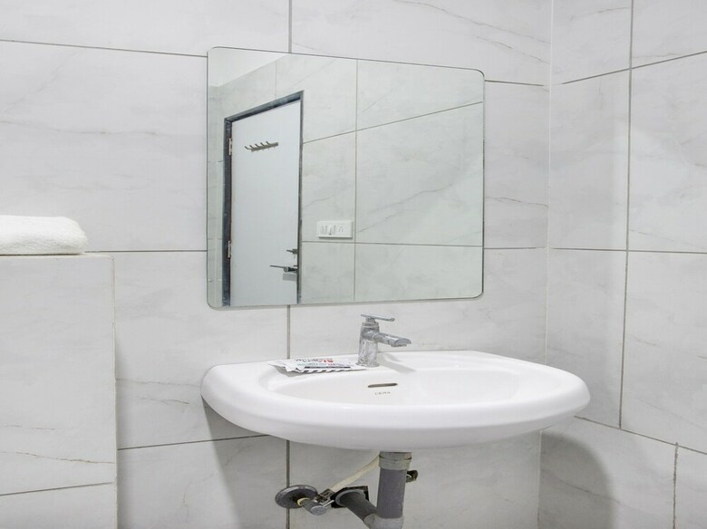 Hotel Oyo 40909 Shiv Palace