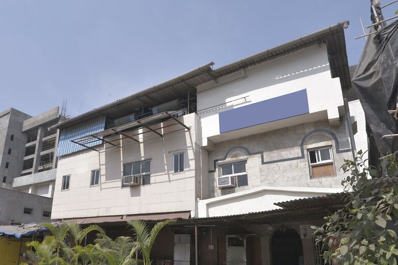 Hotel Oyo 24337 Akshaya Lodging