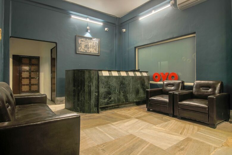 Hotel Oyo 22421 Indiraj