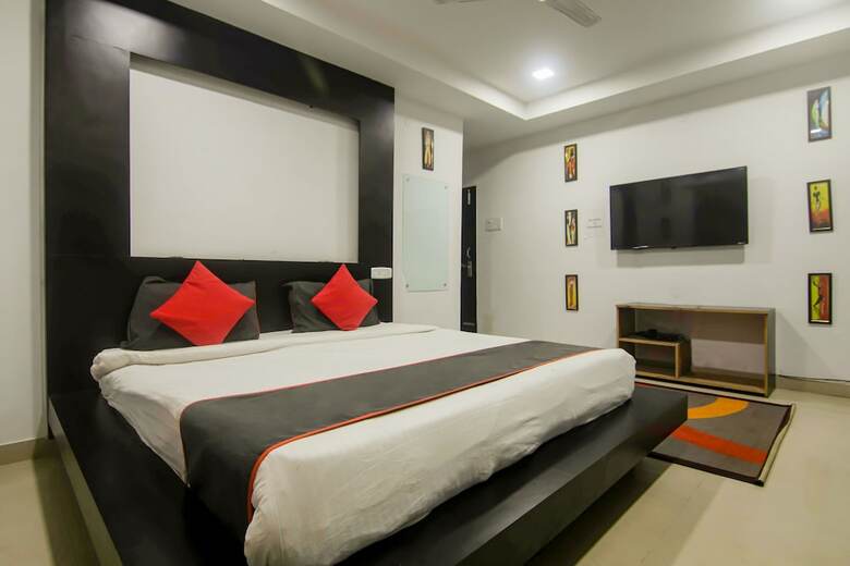 Hotel Collection O 30276 Nizarapar Path