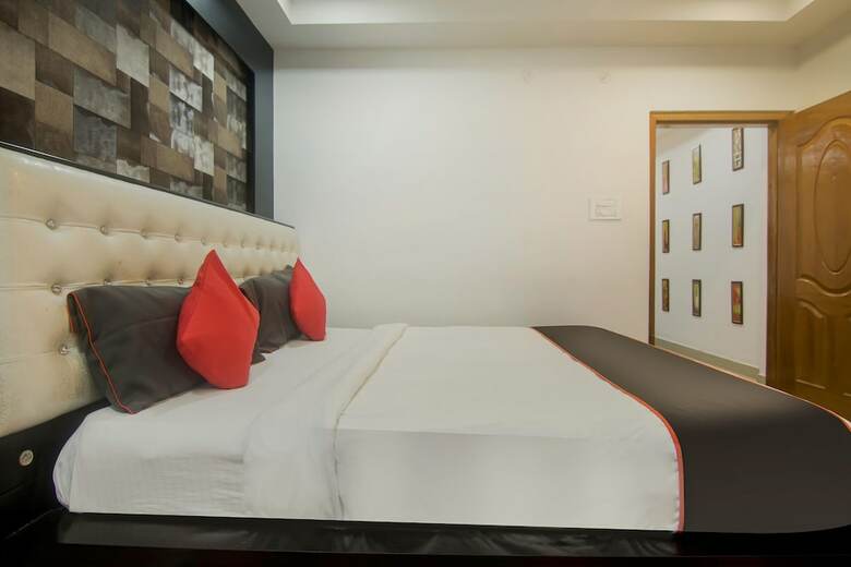 Hotel Collection O 30276 Nizarapar Path