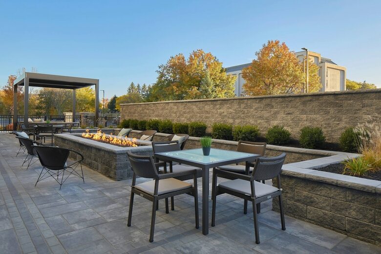 Hotel Courtyard By Marriott Albany Airport