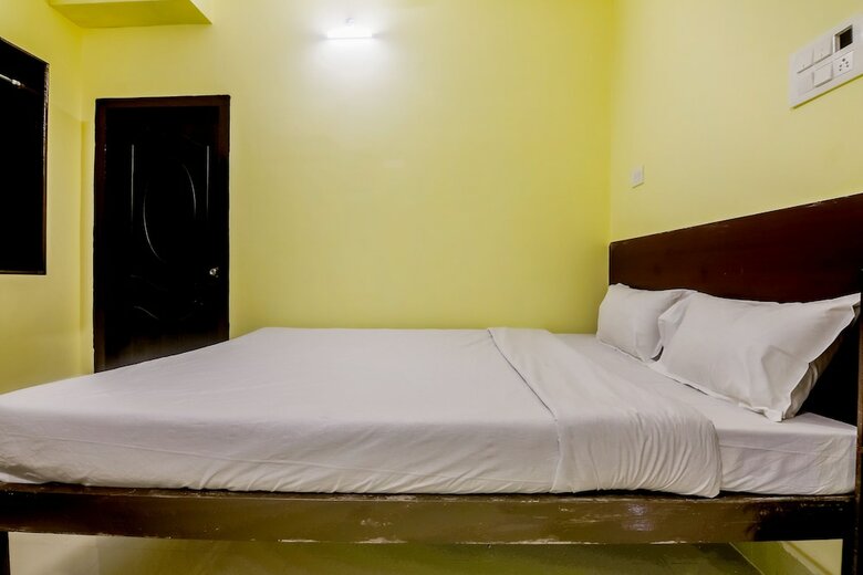 Spot On 26185 Hotel Spectra Inn