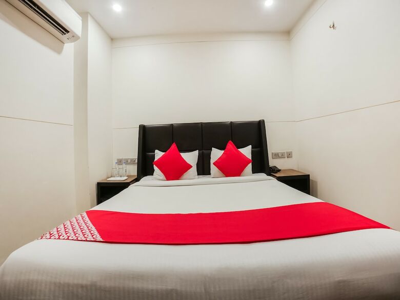 Oyo 29691 Hotel Avalon
