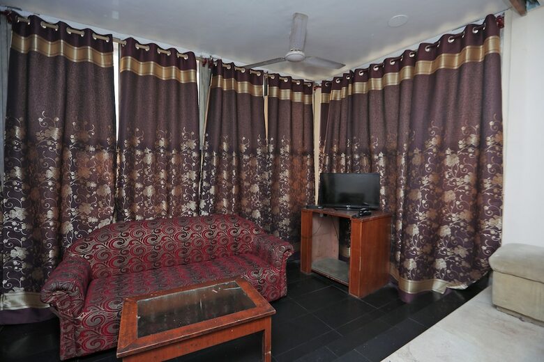 Oyo 29807 Hotel The City Heart