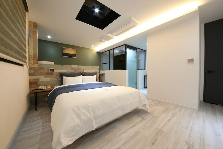 Hotel 2night