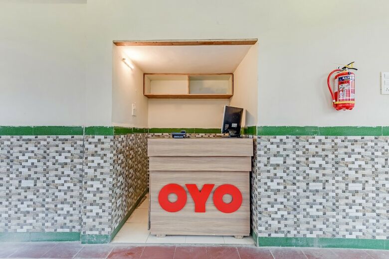 Oyo 33508 Hotel New Amit
