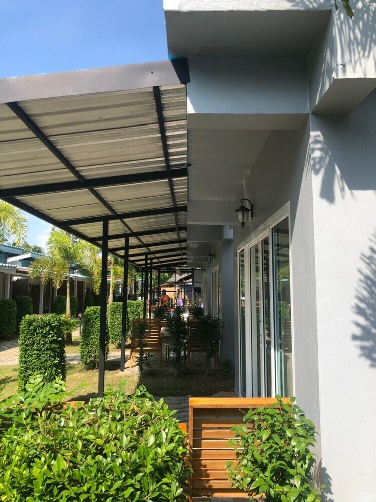 Hotel Smile Resort Koh Mook