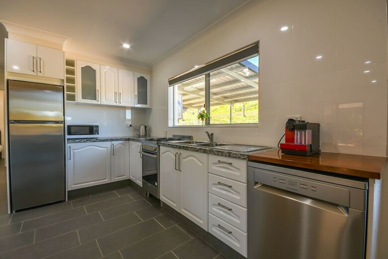 Yungaburra  Lodge