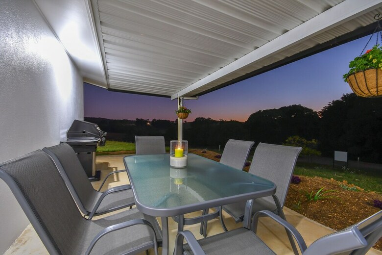 Yungaburra  Lodge