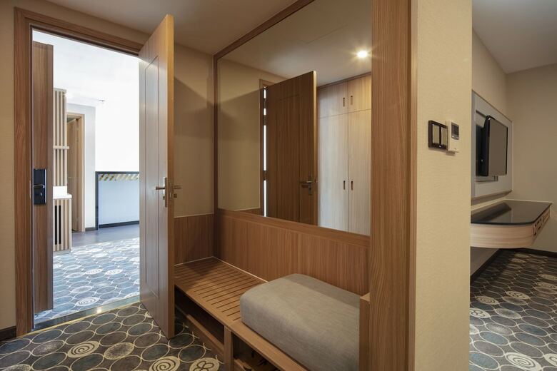 Virgo Hotel