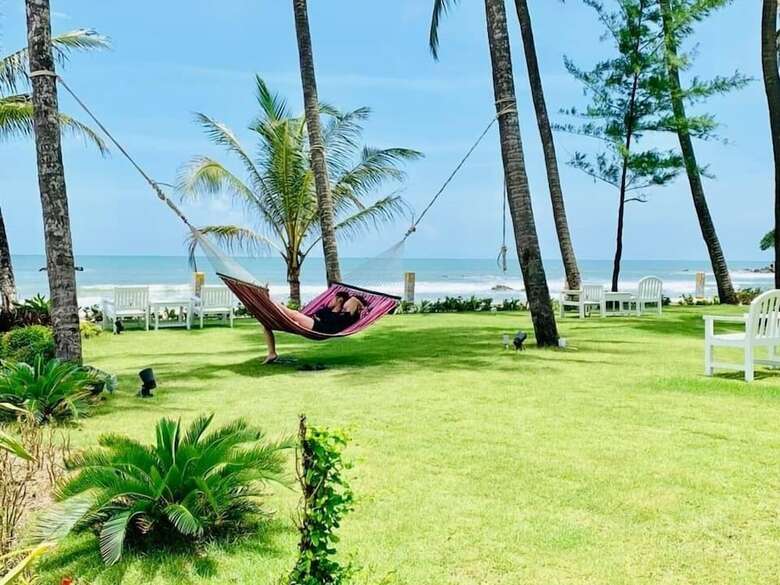 Hotel Chaung Tha Lodge