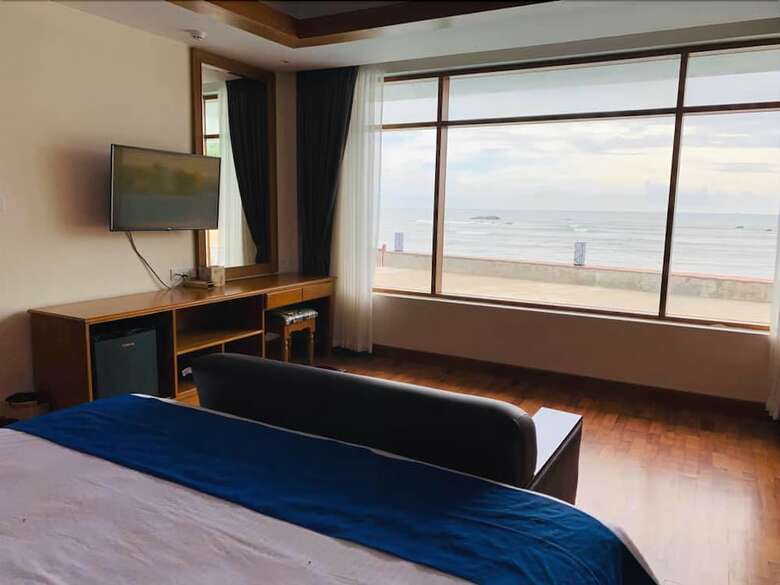 Hotel Chaung Tha Lodge