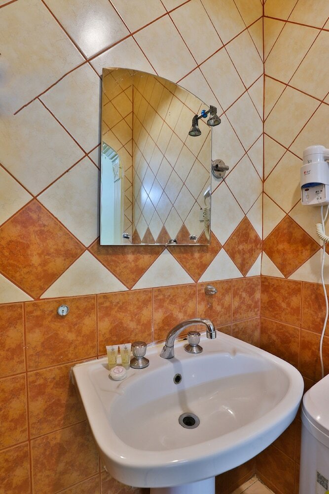 Oyo 287 Al Hamlol Hotel