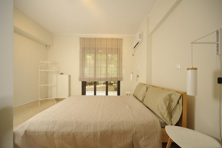 Koukaki Garden Escape Child Friendly Apartment
