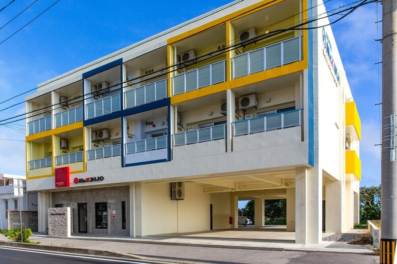 Apartamentos Mr.kinjo Beach Side Kafu-shi
