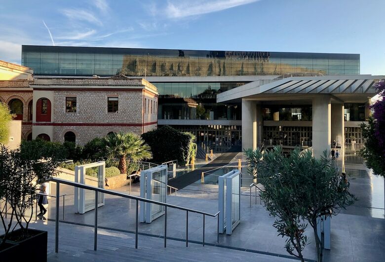 Breathtaking View Athenian Apartment