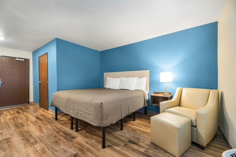 Hotel Woodspring Suites Davenport