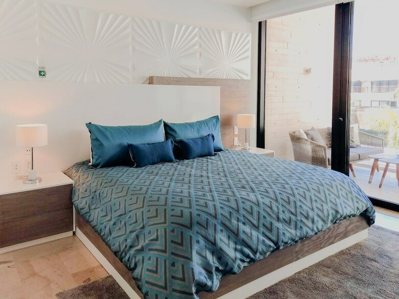 Oceana Beachside Condo