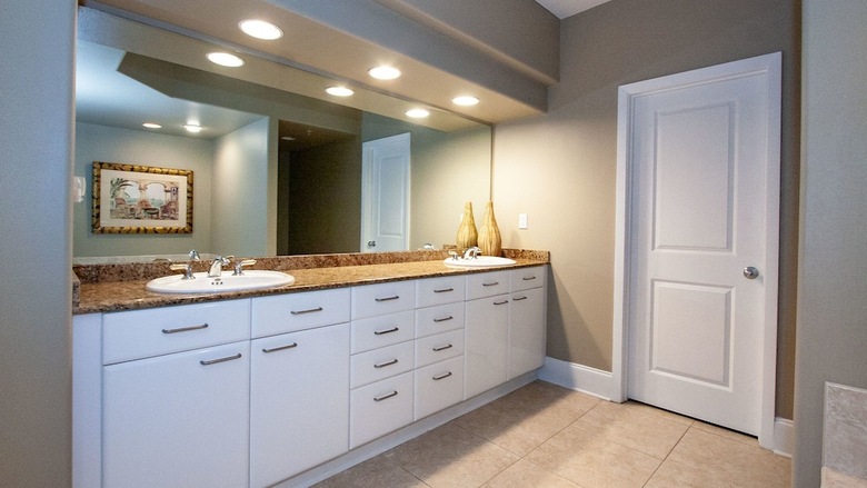 Incredible Four Bedroom/three Bathroom - Unit Crb1015