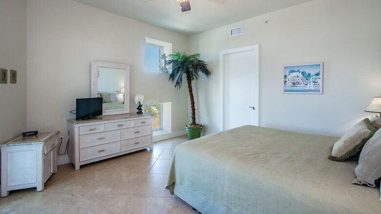 Four Bedroom Condo With Gulf Views - Unit Tpd1409