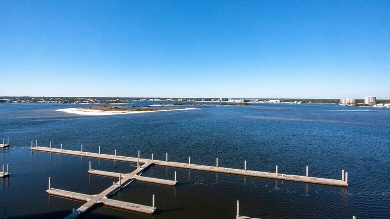 Renovated Condo With Panoramic Views - Unit Crc0902