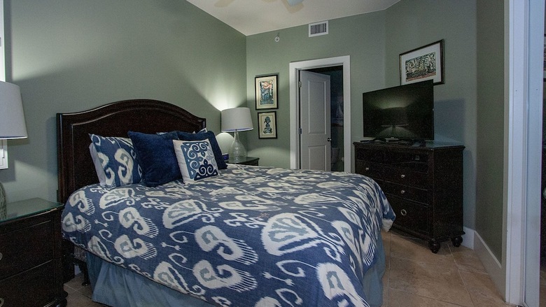 Renovated Condo With Panoramic Views - Unit Crc0902