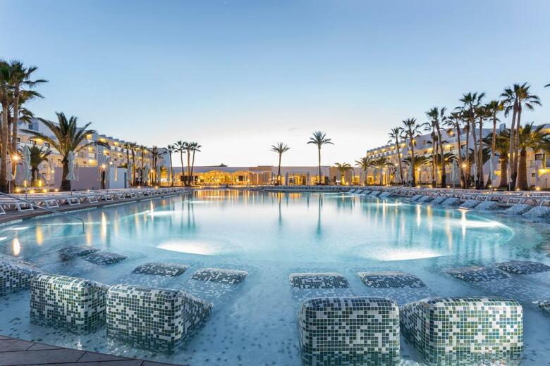 Hotel Grand Palladium White Island Resort & Spa