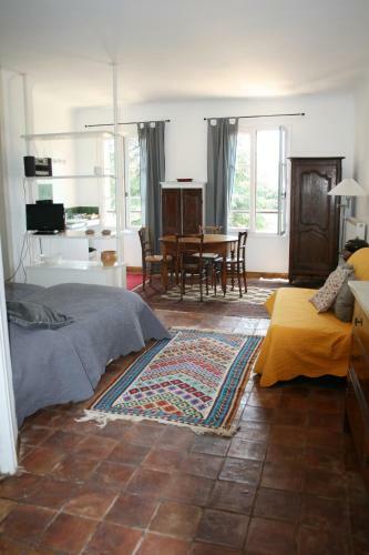 Bed & Breakfast Les Vignes De Terrisse