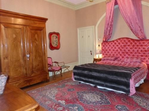 Bed & Breakfast Chateau D'urbilhac