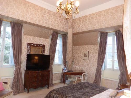 Bed & Breakfast Chateau D'urbilhac