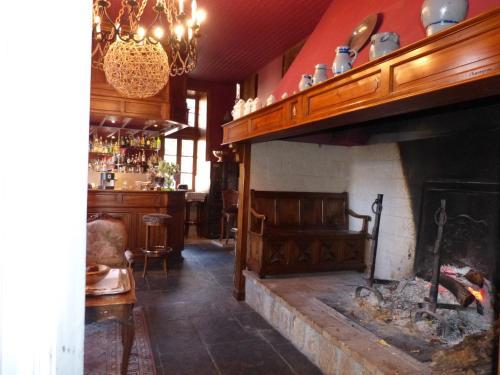 Bed & Breakfast Chateau D'urbilhac