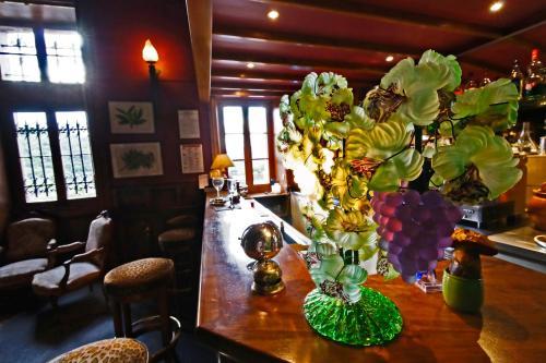 Bed & Breakfast Chateau D'urbilhac
