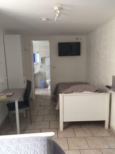 Hotel Logis Le Beausejour