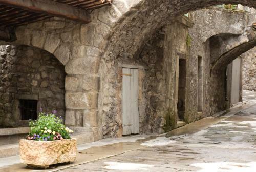 Hotel Logis Le Beausejour