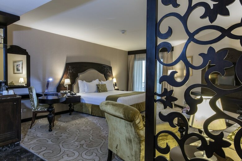 Hotel Crowne Plaza Riyadh Al Waha