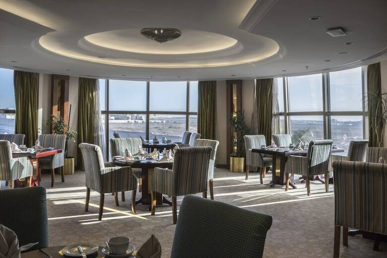 Hotel Crowne Plaza Riyadh Al Waha