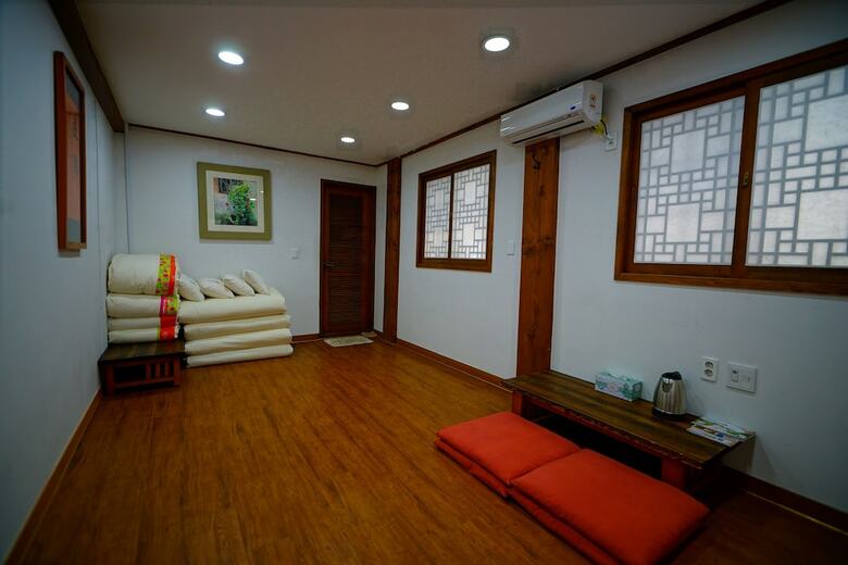 Hotel Norijam Hanok Traditional House Three