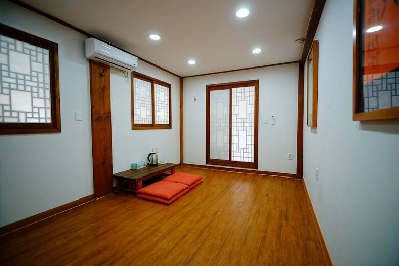 Hotel Norijam Hanok Traditional House Three