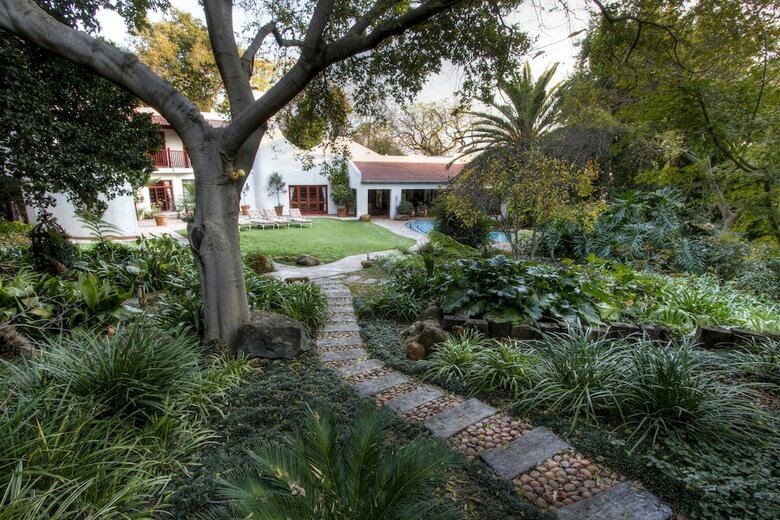 The Oasis Boutique Hotel