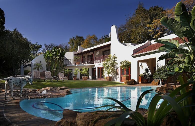 The Oasis Boutique Hotel