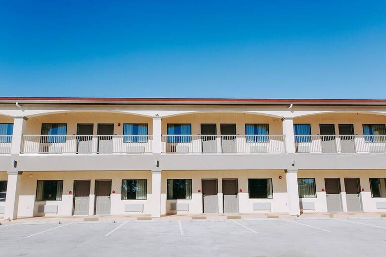 Motel Palace Inn Katy Mills